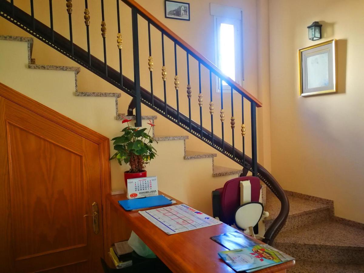 Hostal La Estacion Benajarafe Esterno foto