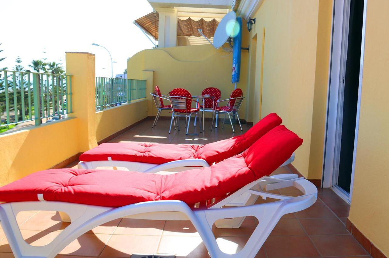 Hostal La Estacion Benajarafe Esterno foto